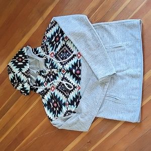 NWOT Hooded Sweatshirt XL